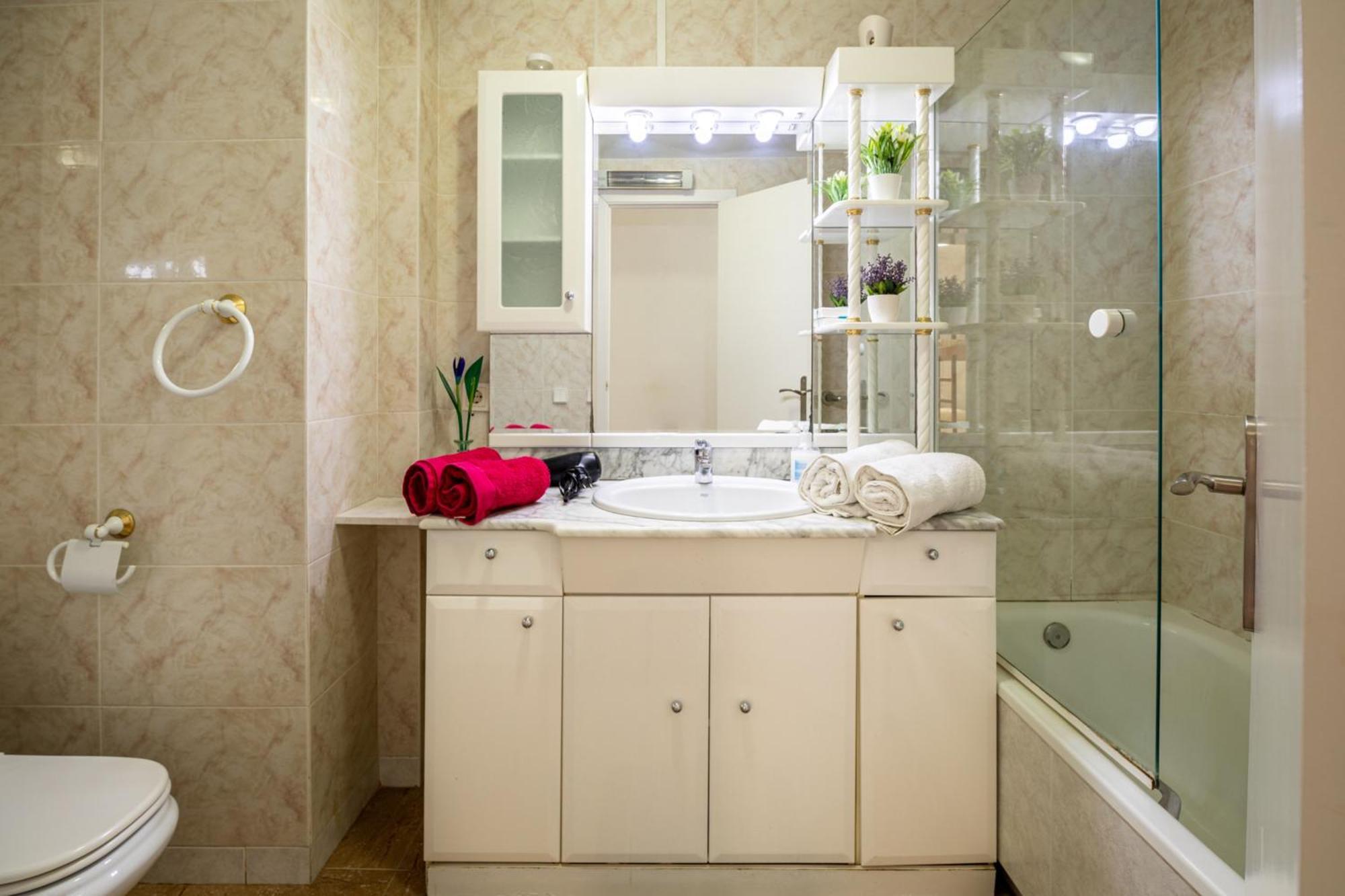 Spacious Apartment With Sea View Terrace In Калафел Екстериор снимка